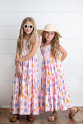 Load image into Gallery viewer, Dress: Girls Pink Retro Daisy Tiered Spring Summer Maxi Dress