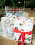 Load image into Gallery viewer, Gift Wrap: Holiday Dogs Roll