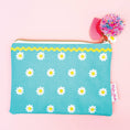 Load image into Gallery viewer, Pouch: Daisy Darling (Medium)