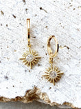 Load image into Gallery viewer, Earrings: Sun and crystals
