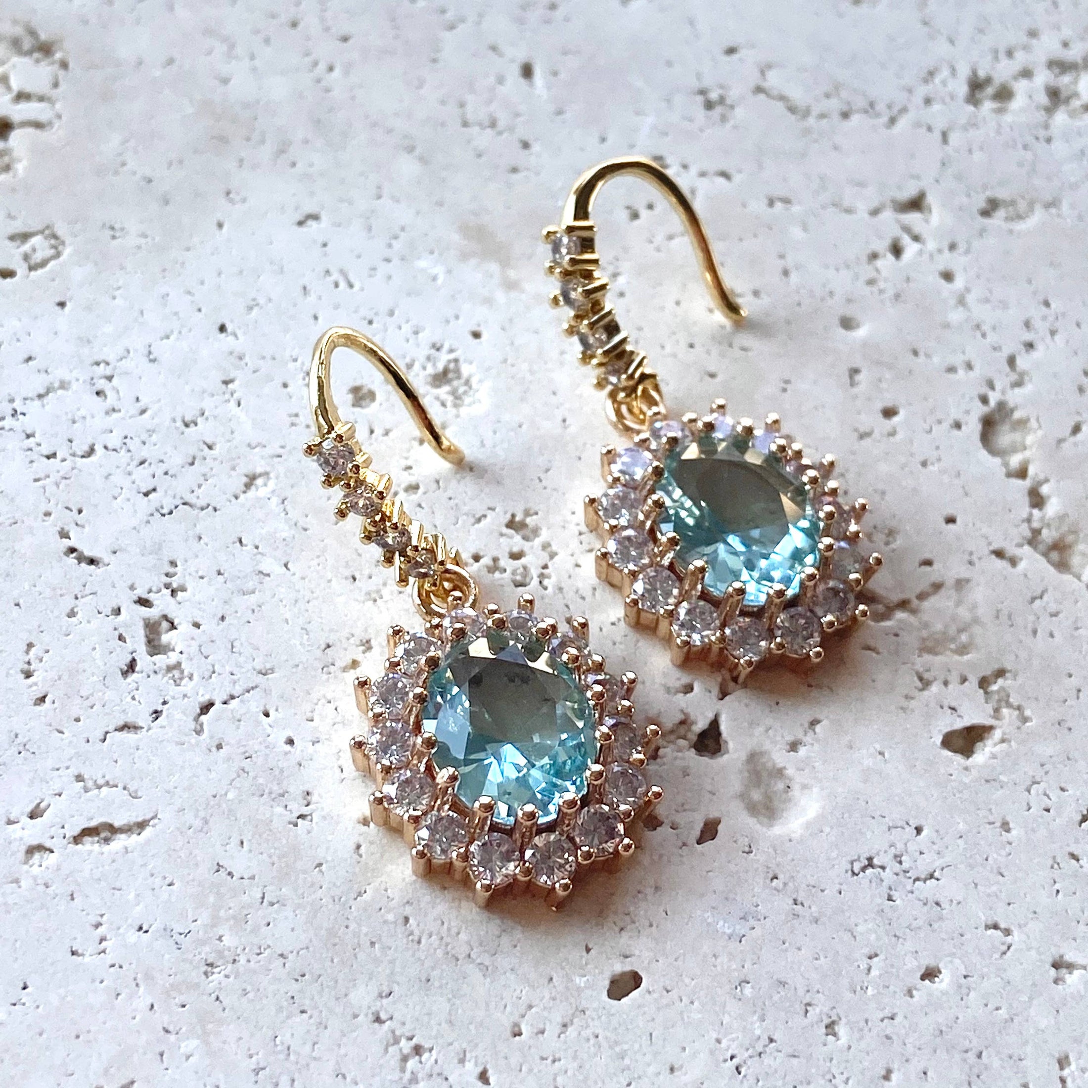 Earrings: Vintage Style Aqua Crystal Drops