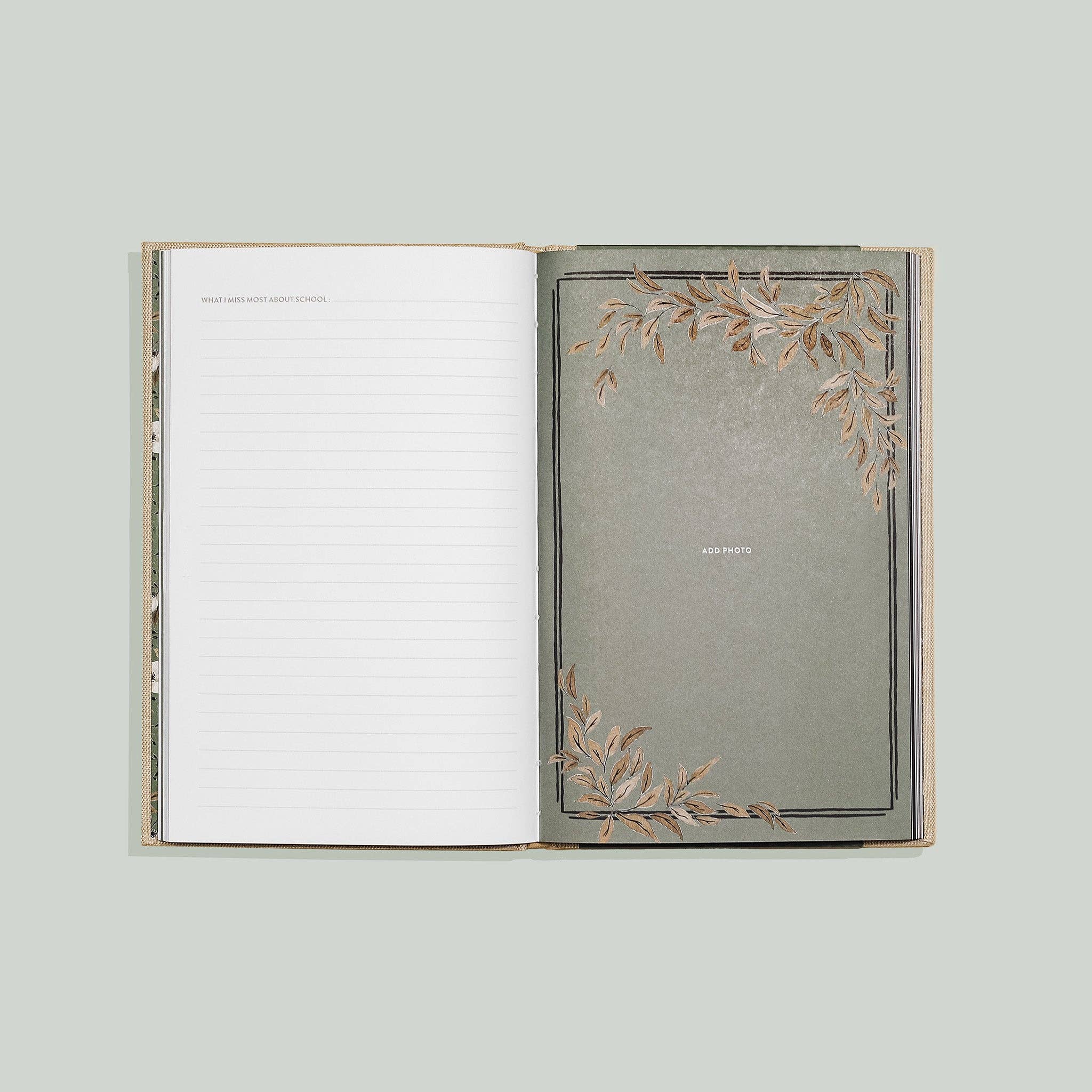 Journal: Keepsake Memory Book - Grandma's Story