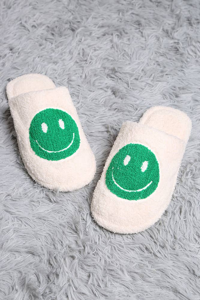 Comfy Happy Face Fuzzy Slipper: Lavender (Size 8-10 Womens)