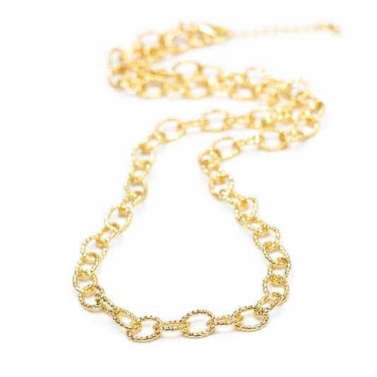 Necklace: Textured O Ring Link Necklace