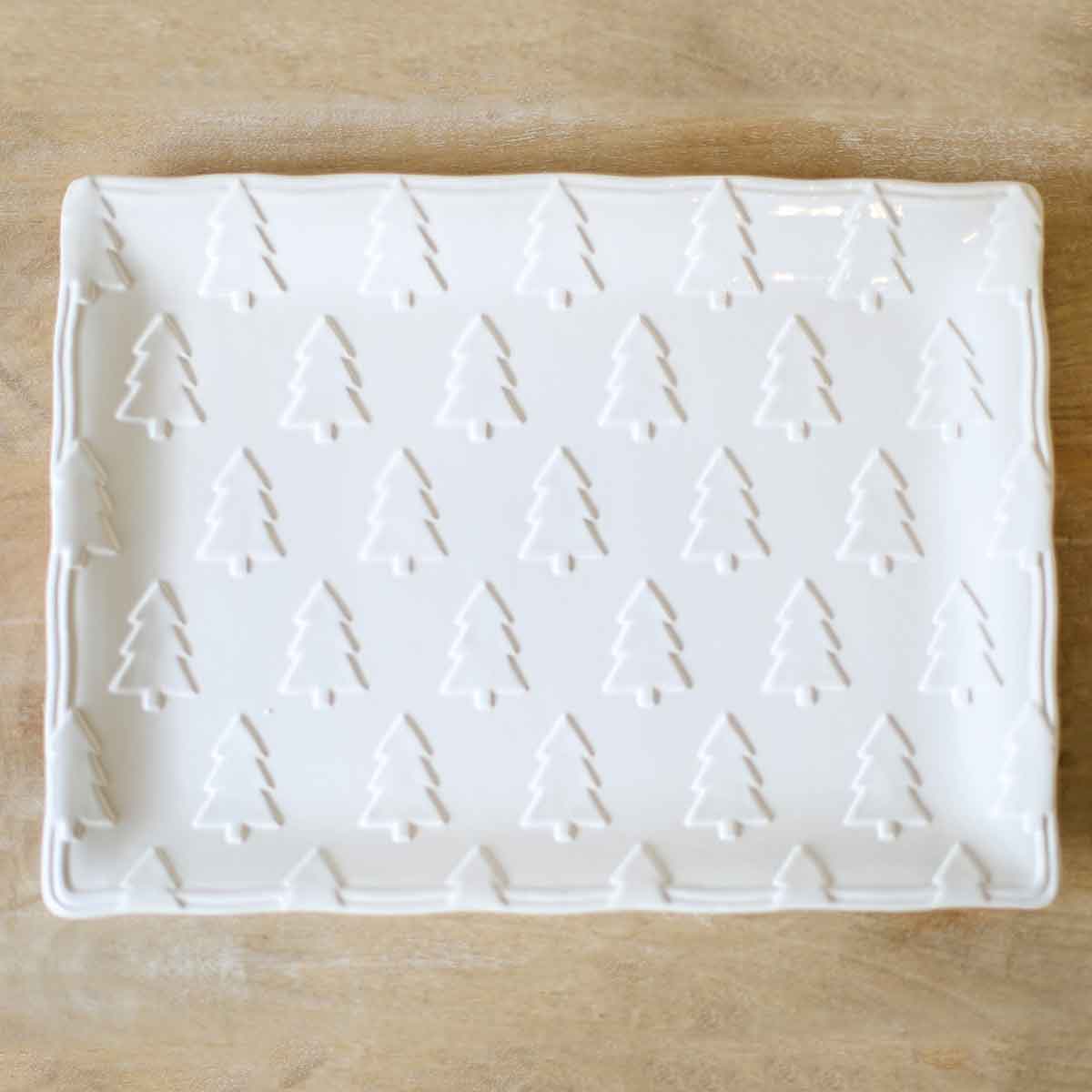 Platter: Holiday Balsam Lane Embossed Platter (White-15.5x11.5)