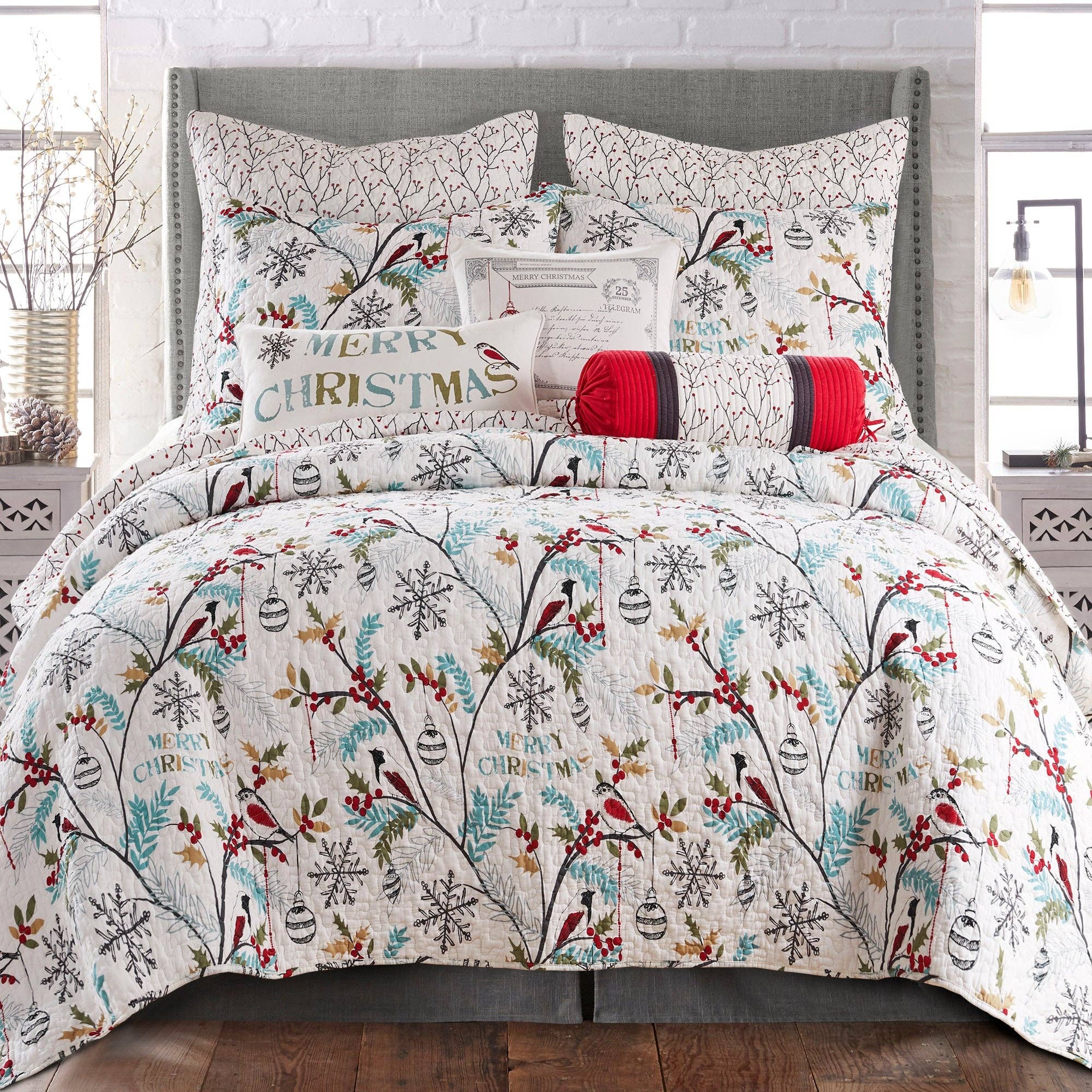Pillow Sham: Mistletoe