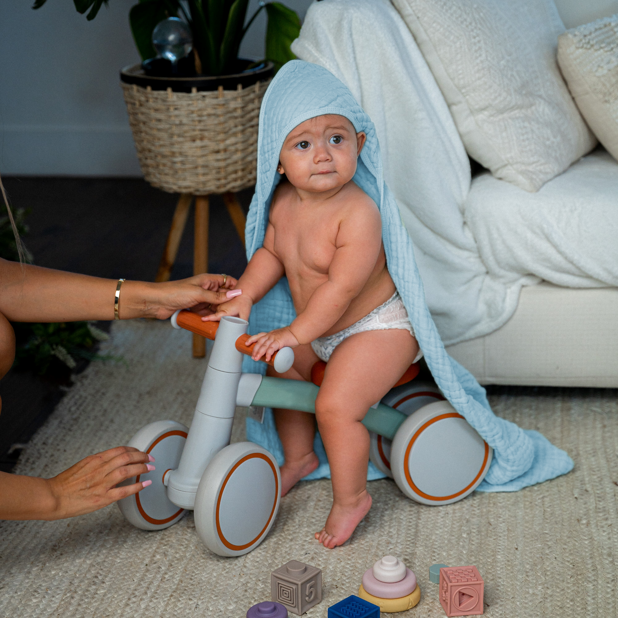 Hooded Baby Towels: Muslin Cotton - Larger for Better Coverage