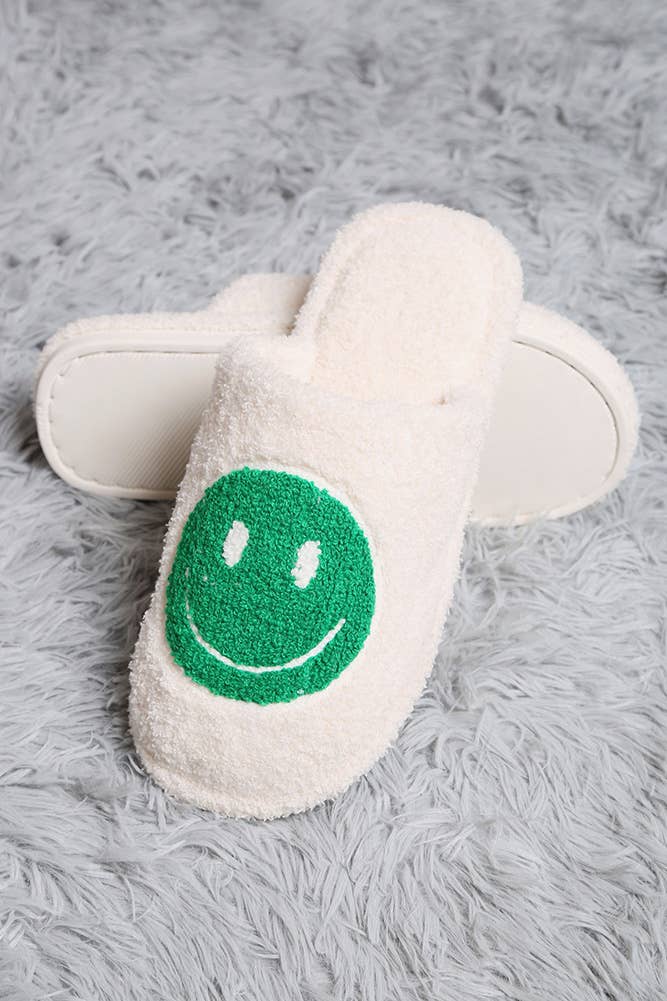 Comfy Happy Face Fuzzy Slipper: Lavender (Size 8-10 Womens)