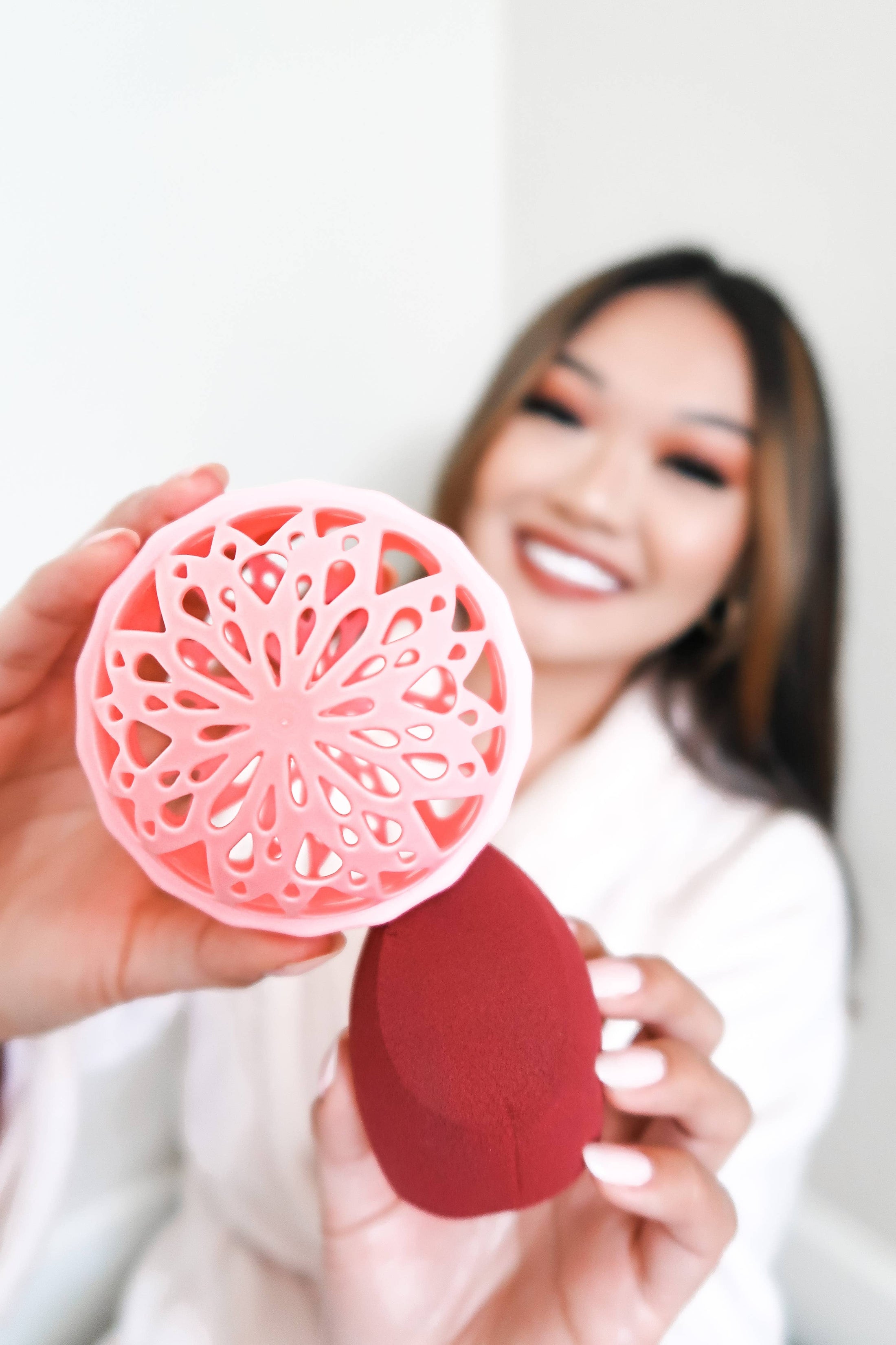 Makeup Eraser: The Sponge | Machine Washable MakeUp Blender