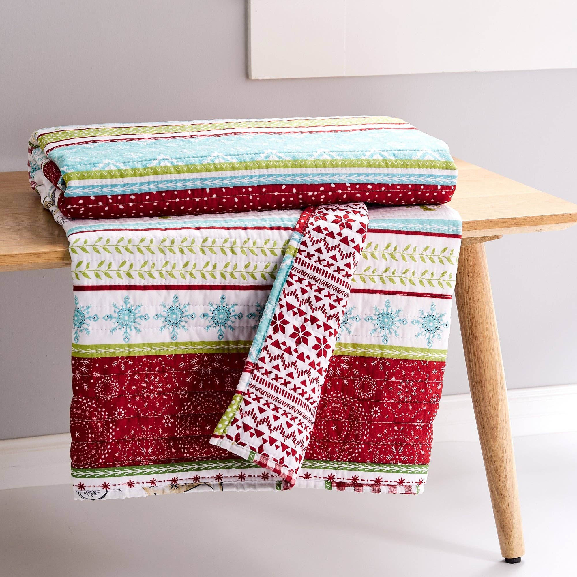 Holiday Throw: Merry & Bright Comet & Cupid Quilted