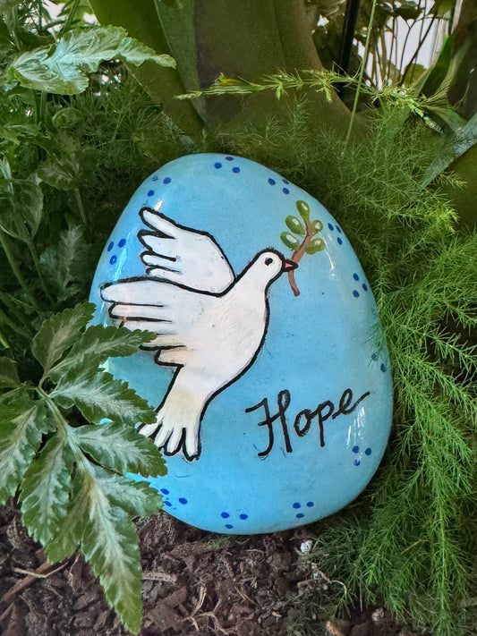 Scatter Kindness Rock: Hope (Dove)